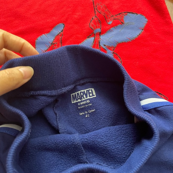 Marvel pj 4t - Picture 2 of 3